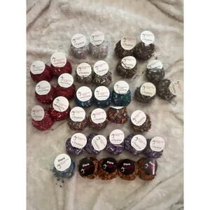 NEW‎ Bundle lot of 33 trendsetter skeins yarns multiple colors